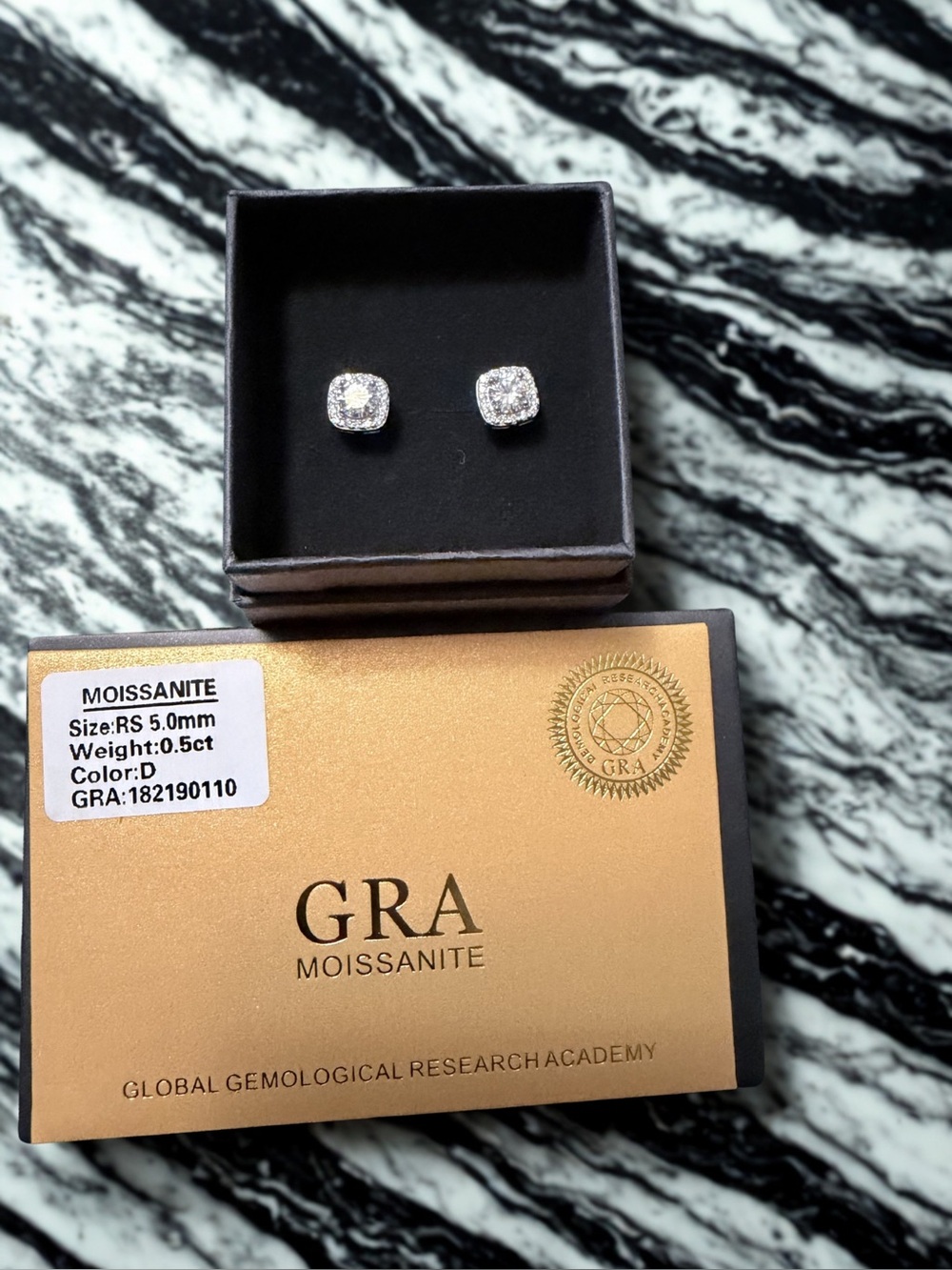 GRA Moissanite Halo Stud Earrings - White/Silver